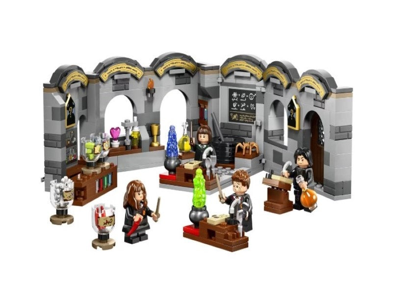 LEGO Harry Potter Hogwarts Castle: Potions Class 76431