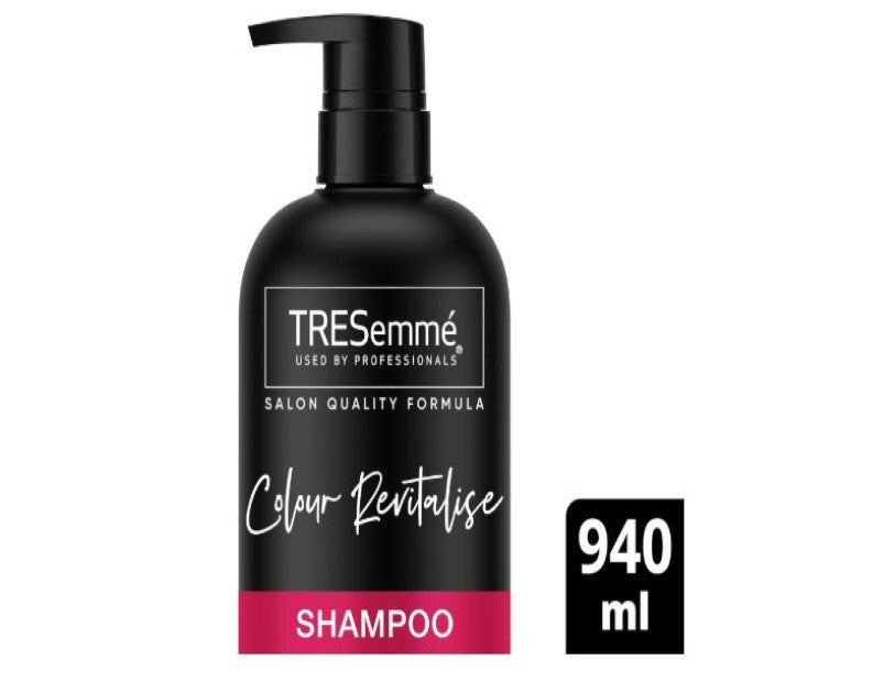 TRESemmé Colour Revitalise Shampoo 940 mL