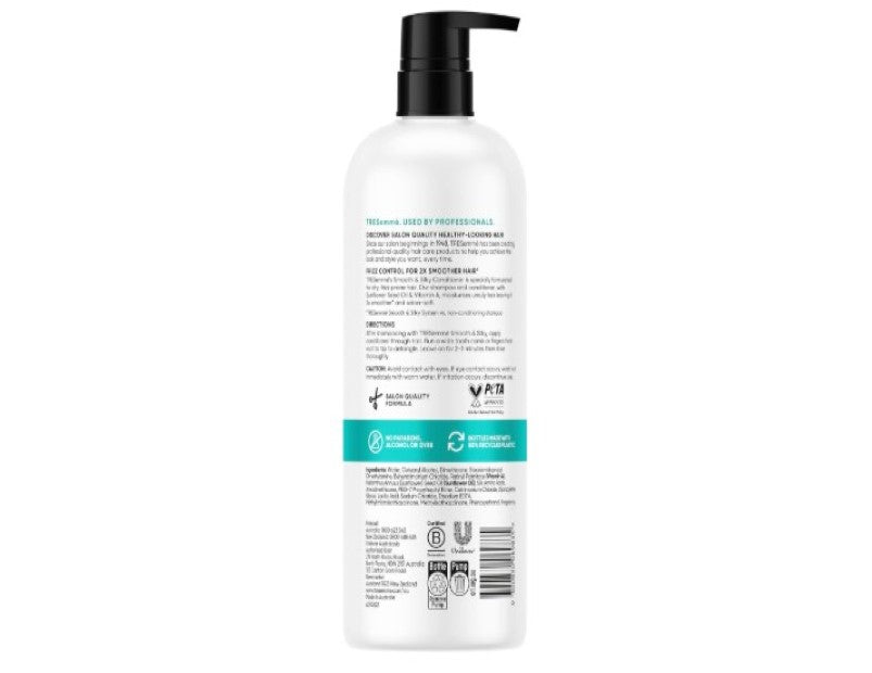 TRESemmé Smooth and Silky Conditioner 940 mL