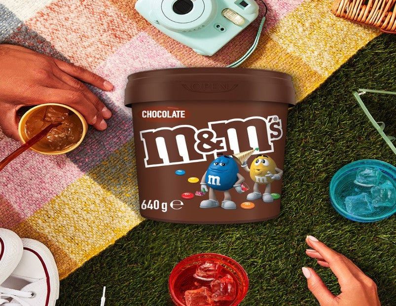 M&M's Milk Chocolate Snack & Share Party Bucket 640g