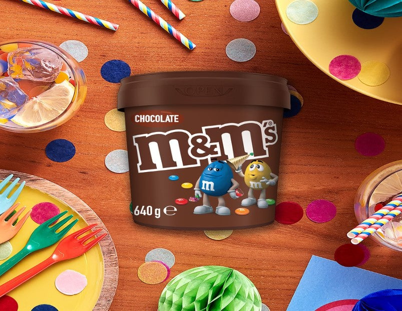 M&M's Milk Chocolate Snack & Share Party Bucket 640g