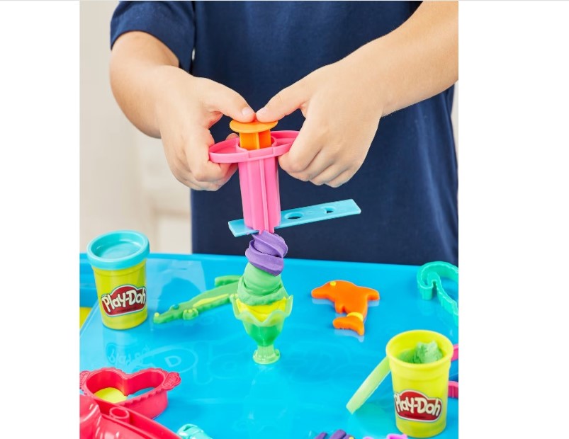 Play Doh - Play 'n Store Table