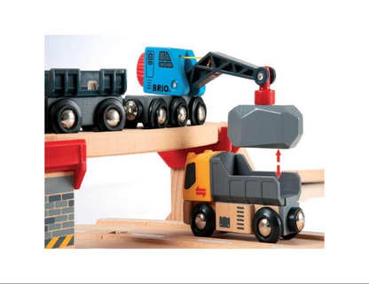 BRIO - Rail & Road Loading Set 32 Pieces