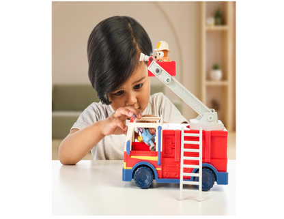 Bluey Firetruck Playset with Exclusive Firefighter Bingo and Bob Bilby Figures