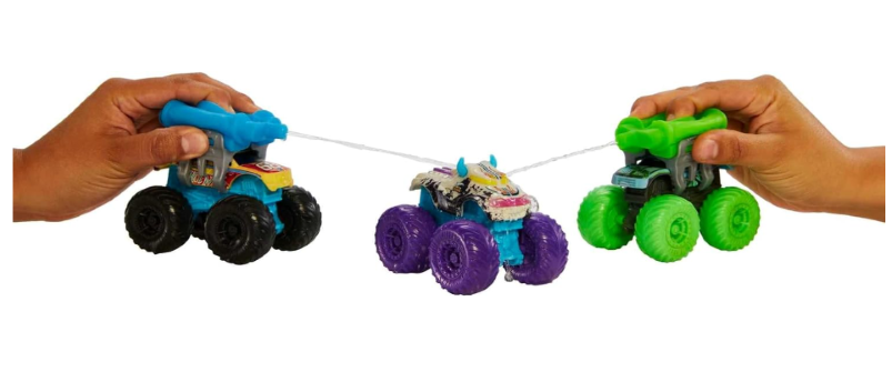 Hot Wheels | Monster Trucks Color Reveal Truck with Clip-On Water Tank